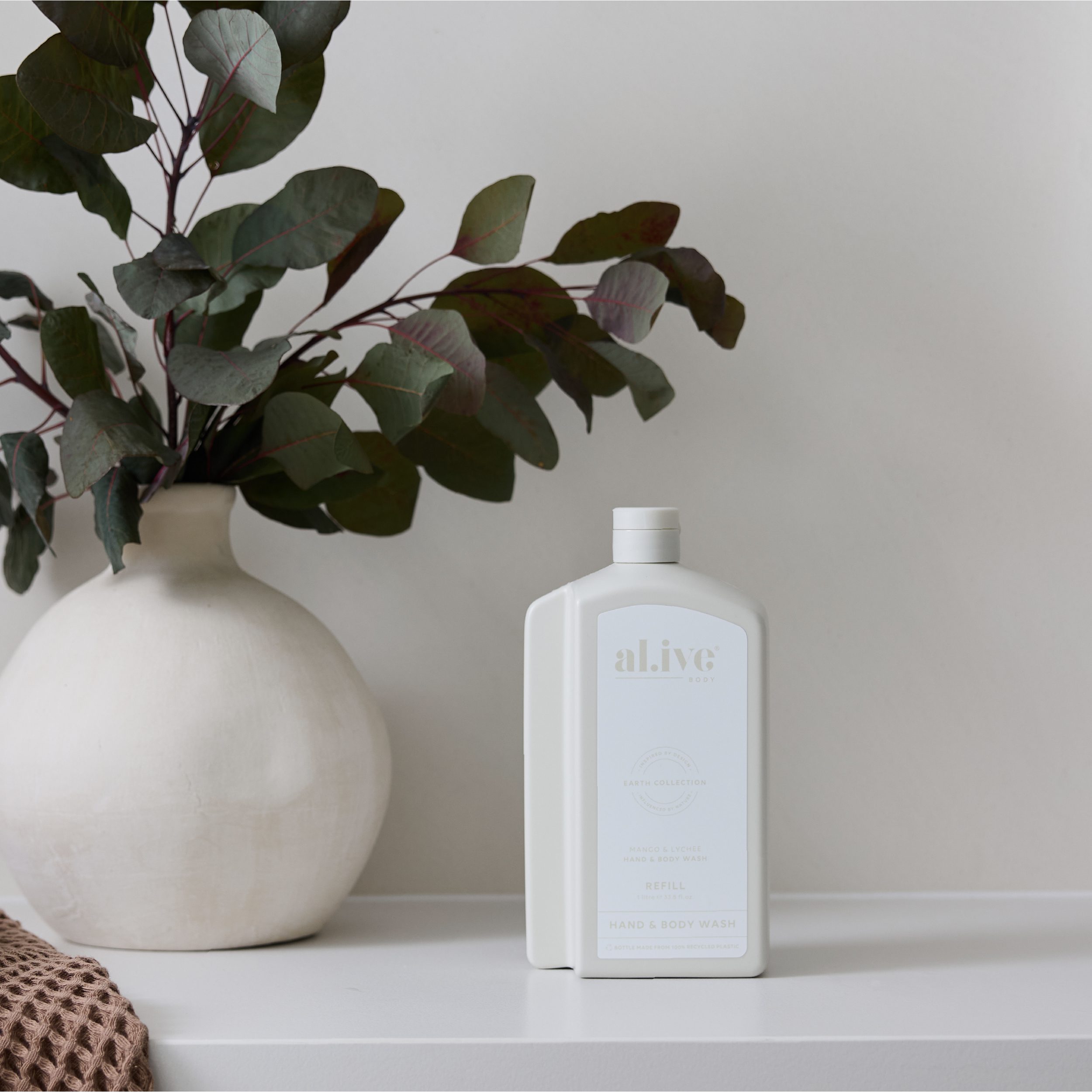 al.ive Wash Refill - 1 Ltr - Mango & Lychee - Image 2