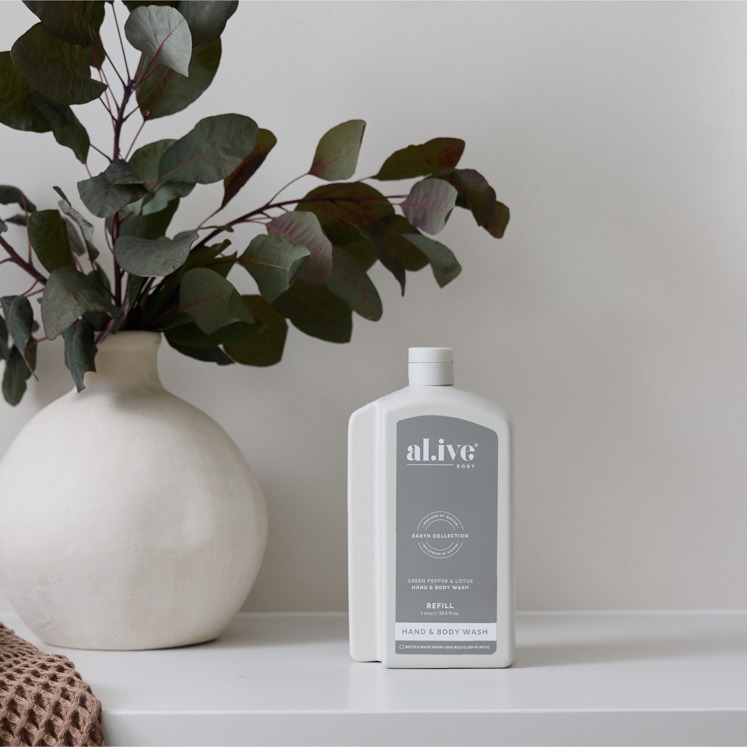 al.ive Wash Refill - 1 Ltr - Green Pepper & Lotus - Image 2