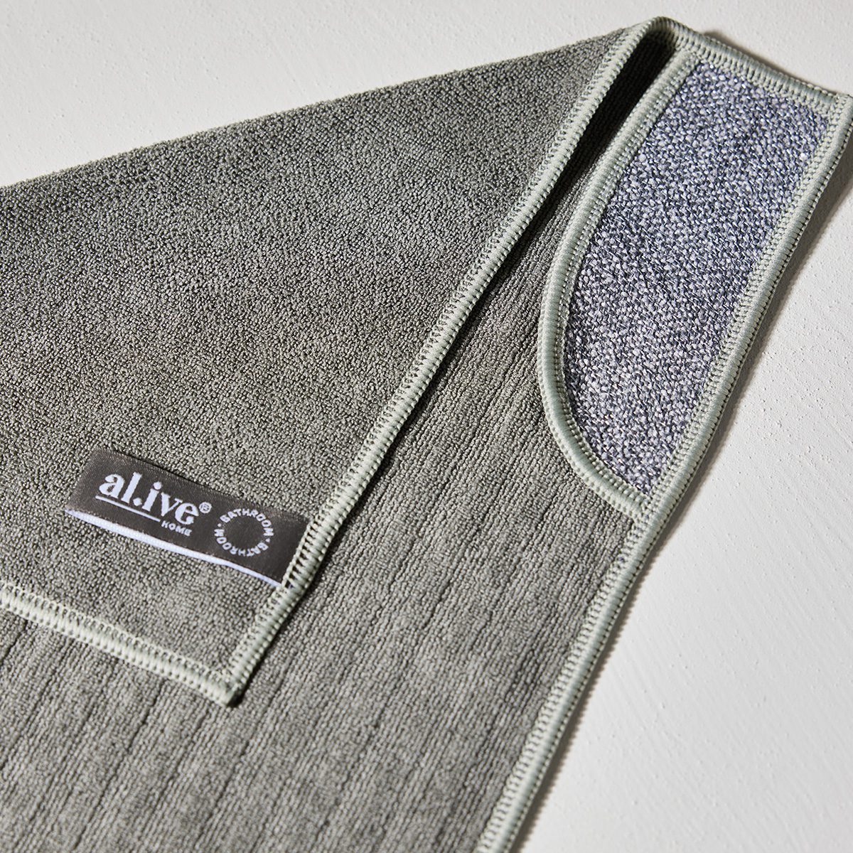 al.ive Bathroom Microfibre Cloth - Image 2